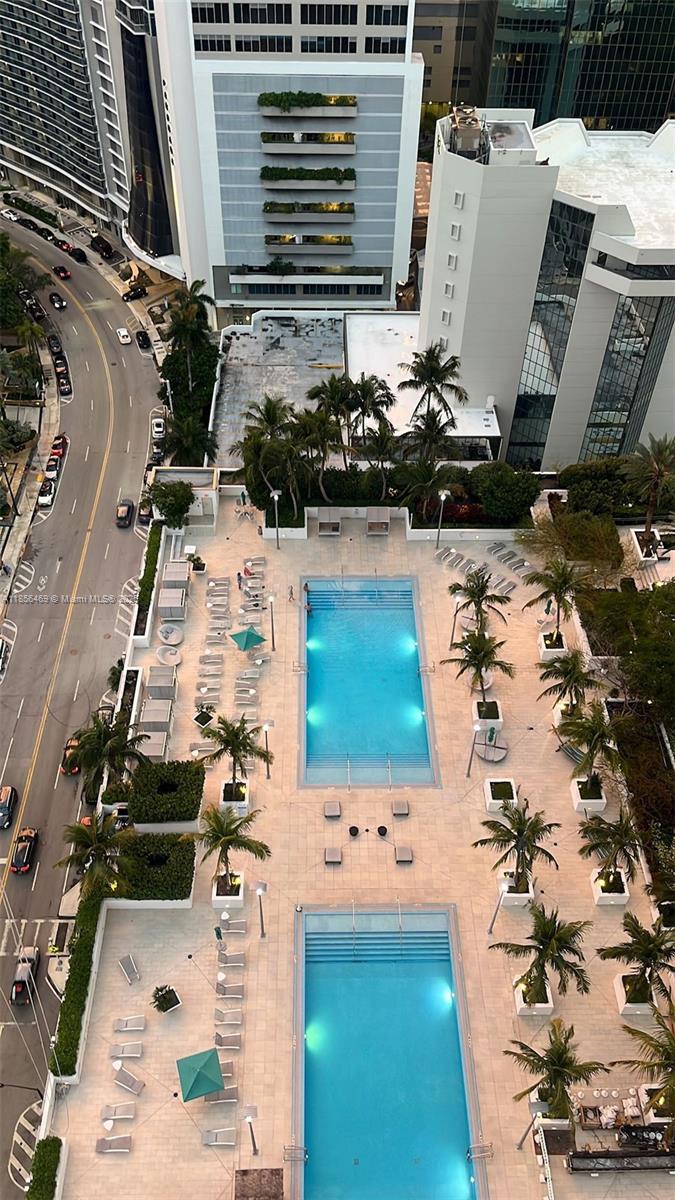 950 Brickell Bay Dr # 3009