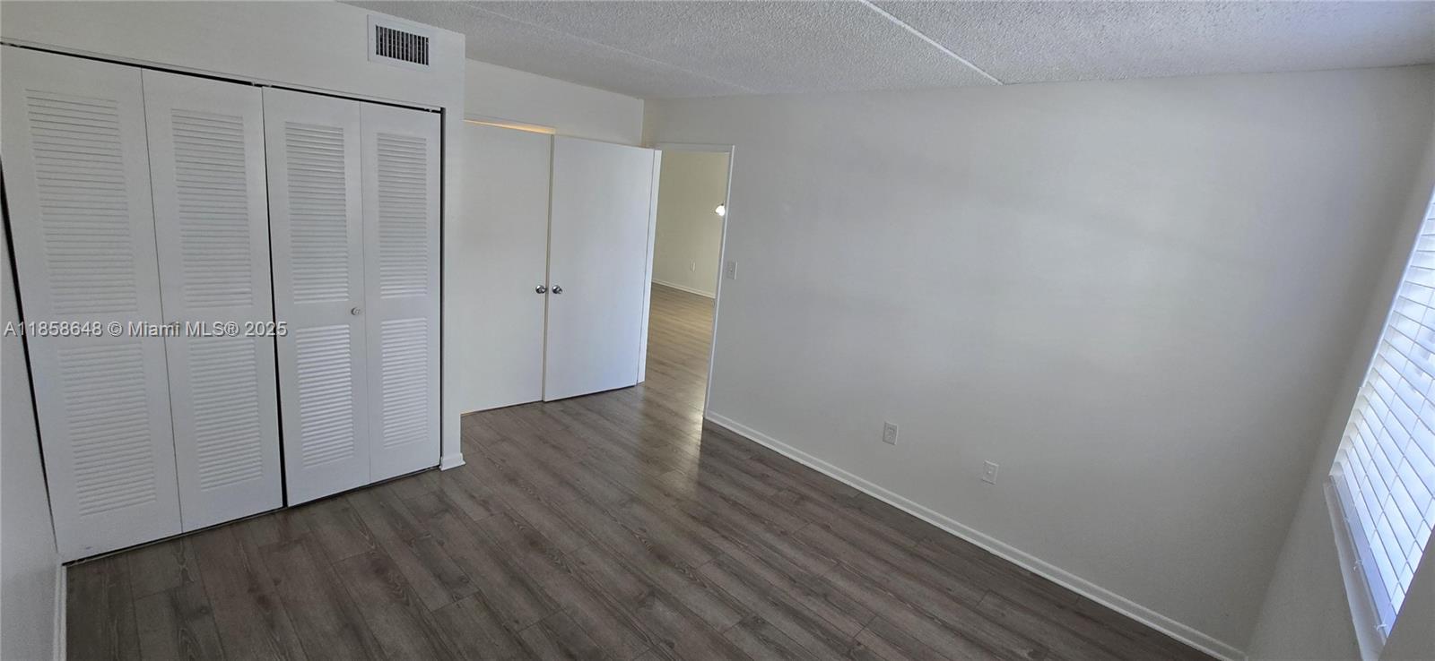 6195 NW 186th St # 115