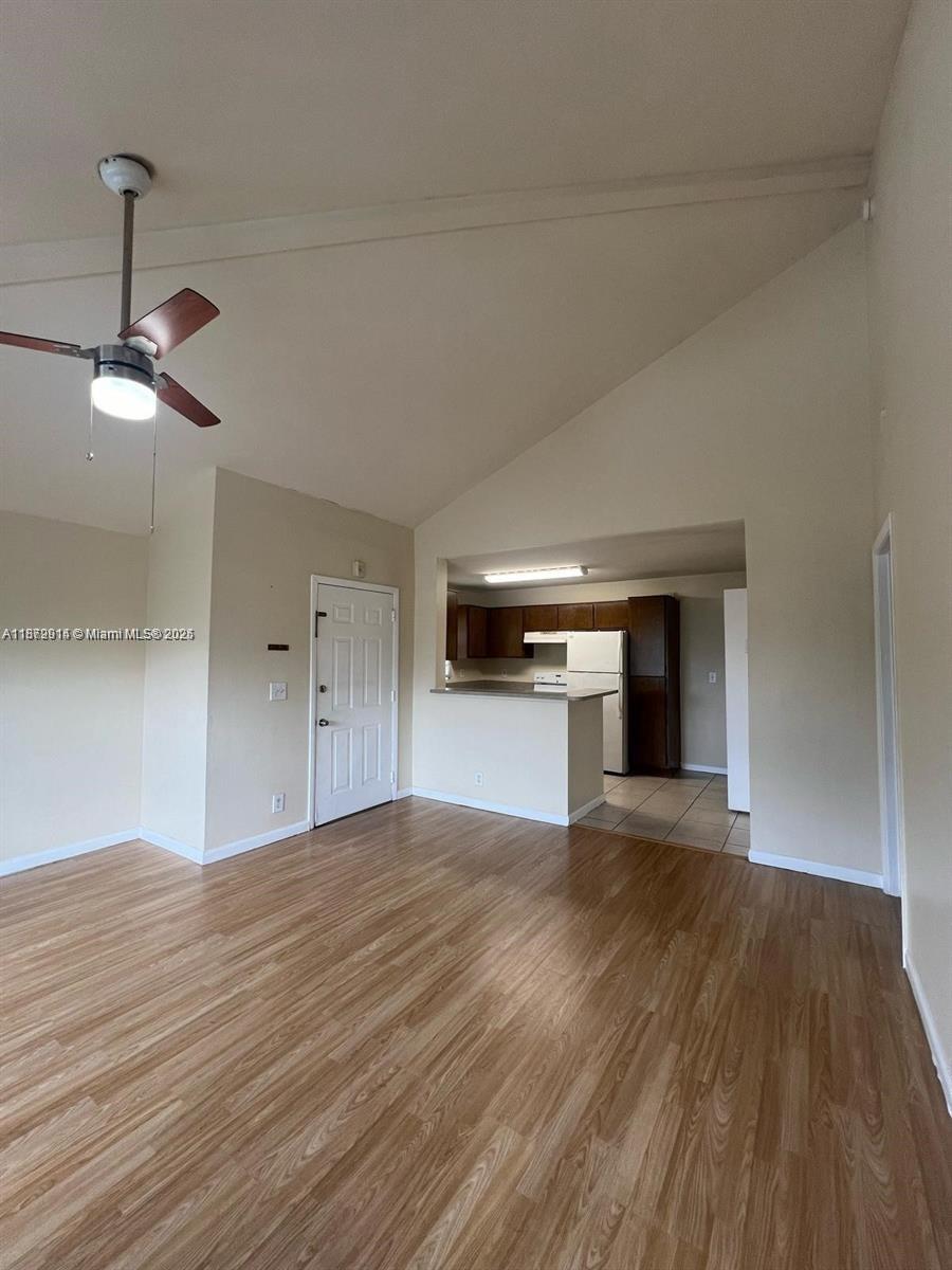 4088 N Pine Island Rd # 413