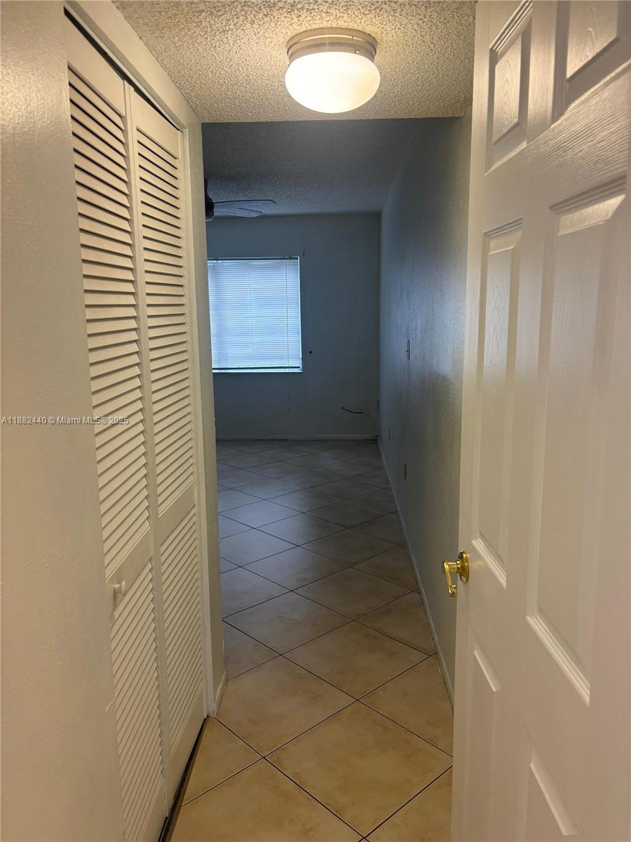 3000 E Sunrise Lakes Dr Unit: 207