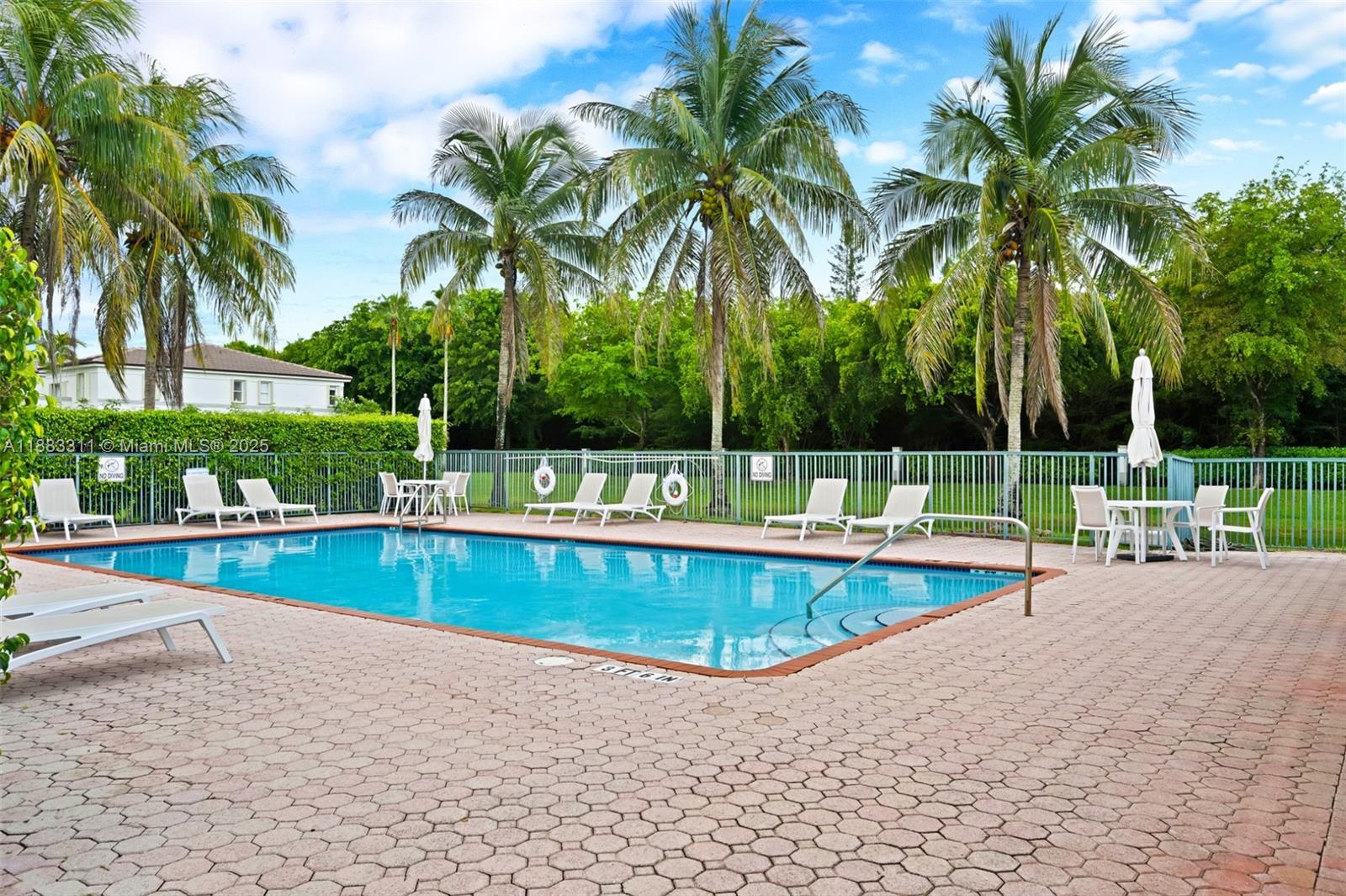11224 NW 42nd Ter # 11224