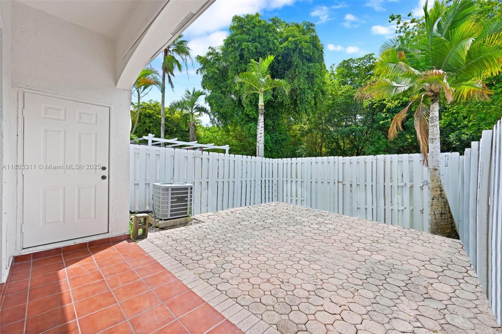 11224 NW 42nd Ter # 11224