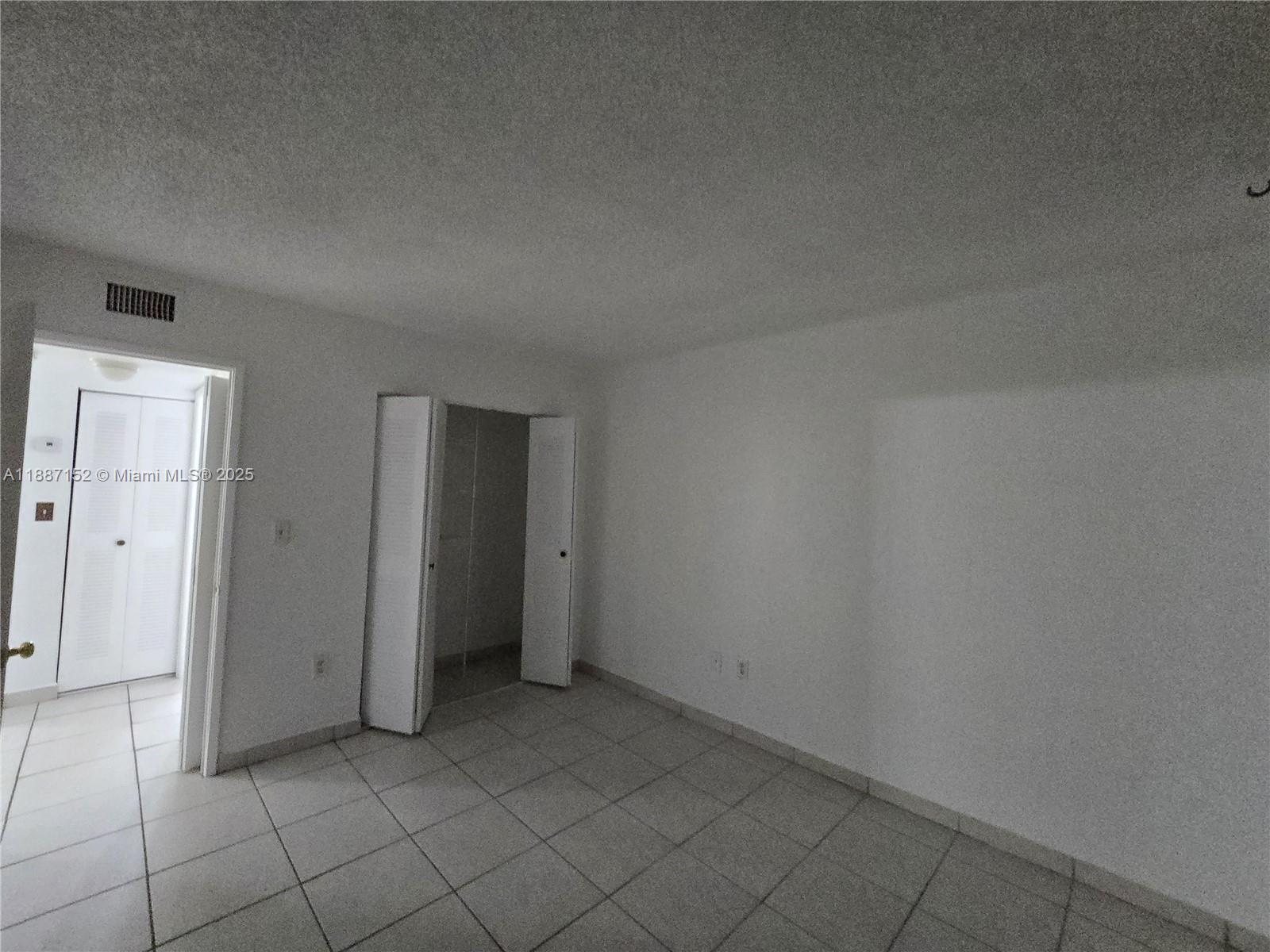 8320 NW 8th St # 407 Unit: 2-407