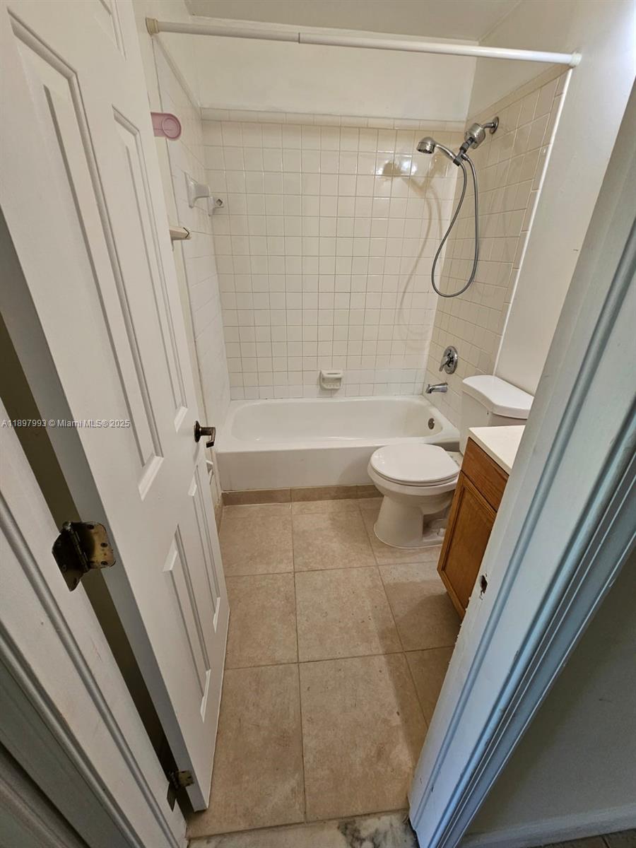 3031 NW 118th Dr # 221D, Coral Springs Unit: 221D