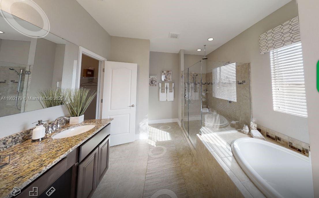 6476 Dunbarton, North Port