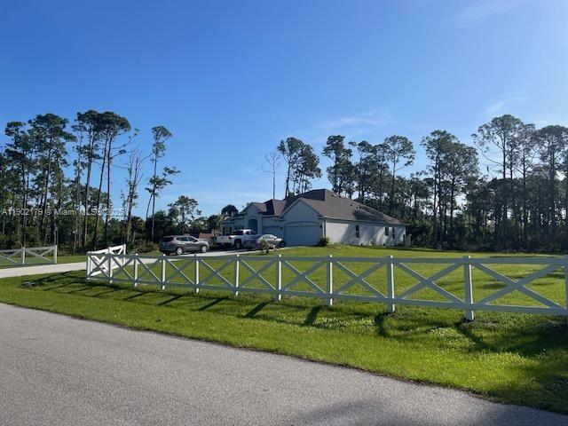 6476 Dunbarton, North Port