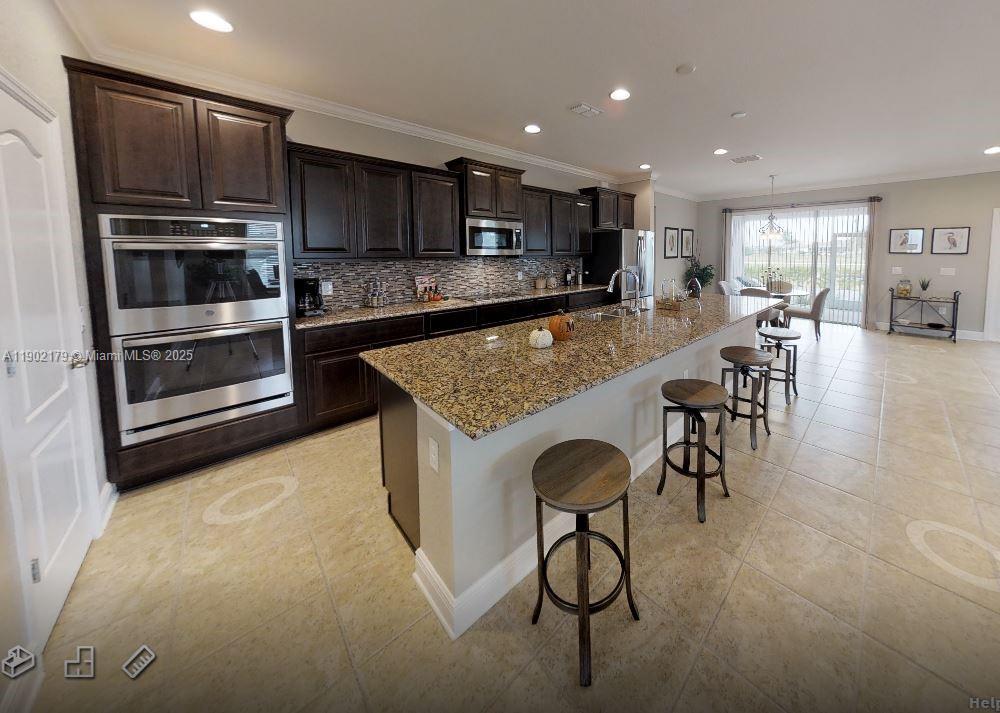 6476 Dunbarton, North Port