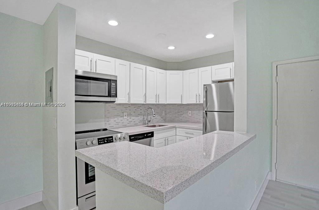 10725 Cleary Blvd # 303, Plantation Unit: 303