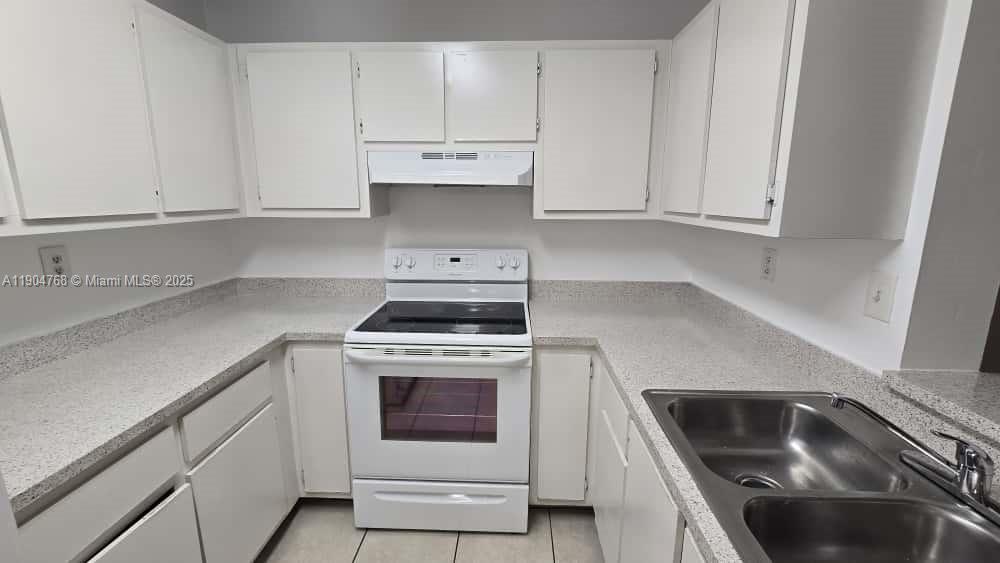 10717 Cleary Blvd # 207