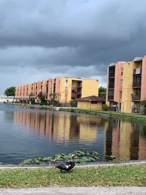 4803 NW 7th St # 14 Unit: 403-14