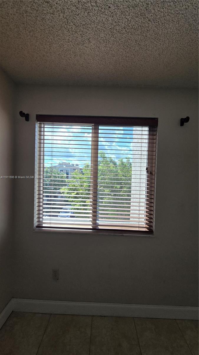 8615 NW 5 TERRACE # 209 Unit: 14-209