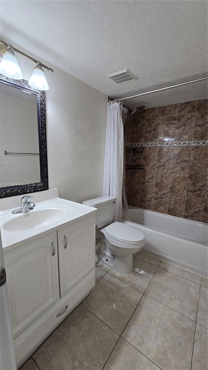 8615 NW 5 TERRACE # 209 Unit: 14-209