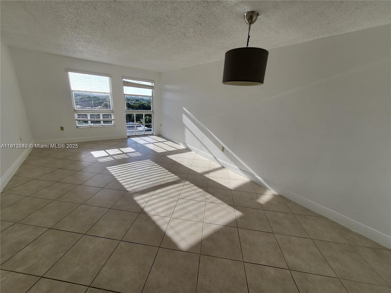 2351 Douglas Rd # 710