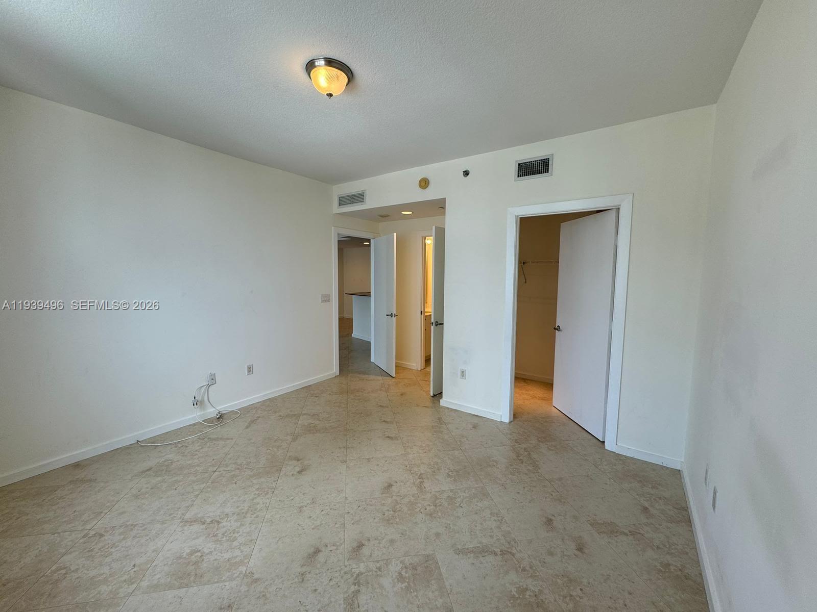 1060 BRICKELL AV # 2603