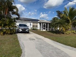 1645 SE North Blackwell Dr, Port St. Lucie