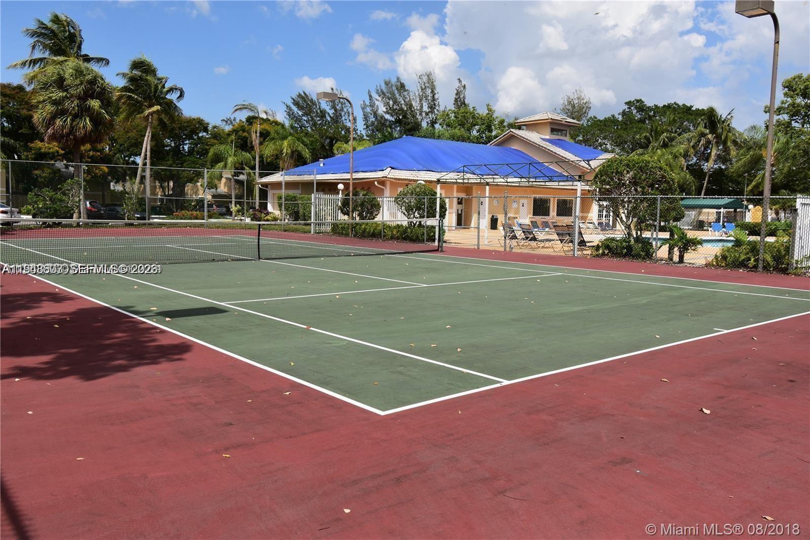 400 W Palm Cir W # 304