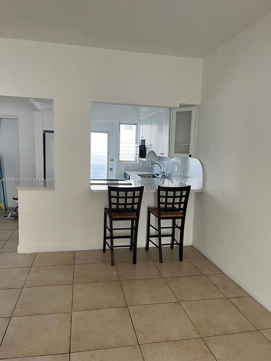 10250 W Bay Harbor Dr # 2C