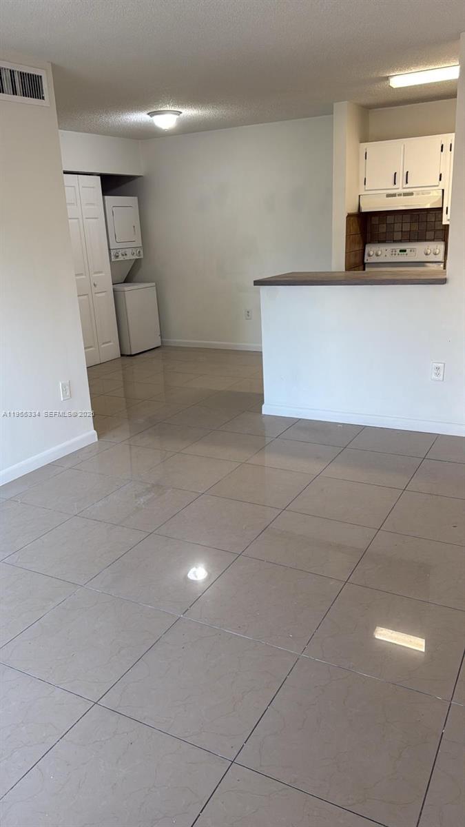 15620 SW 80th St # 203 Unit: H-203