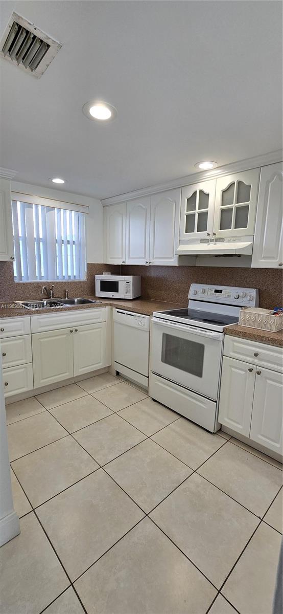 9375 Fontainebleau Blvd # L429