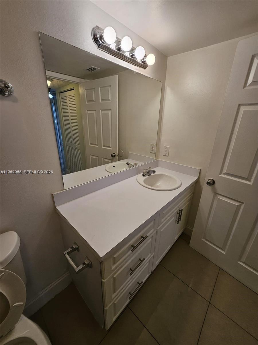 8365 SW 152nd Ave Unit: ph2
