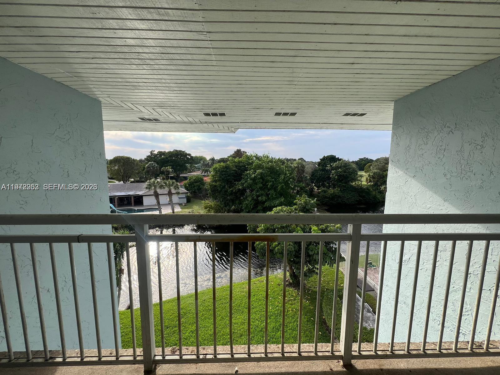 455 S Pine Island Rd # 410C