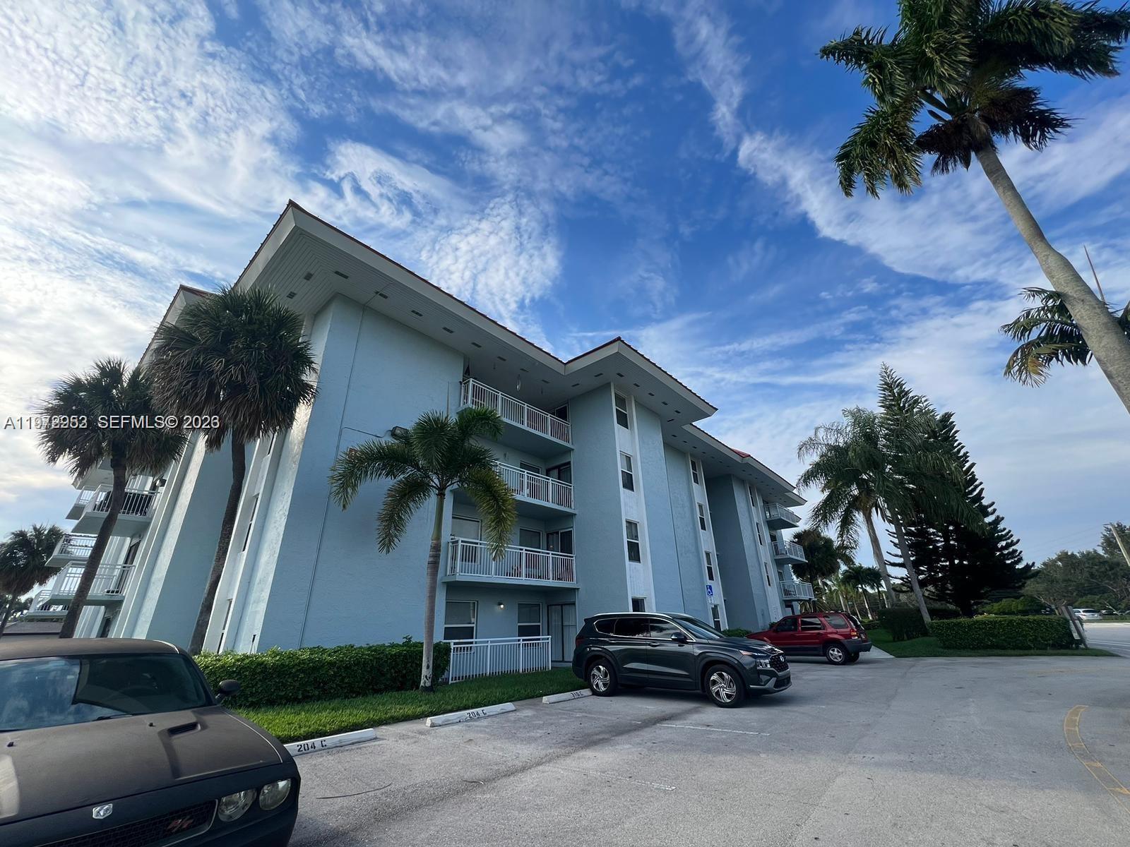 455 S Pine Island Rd # 410C