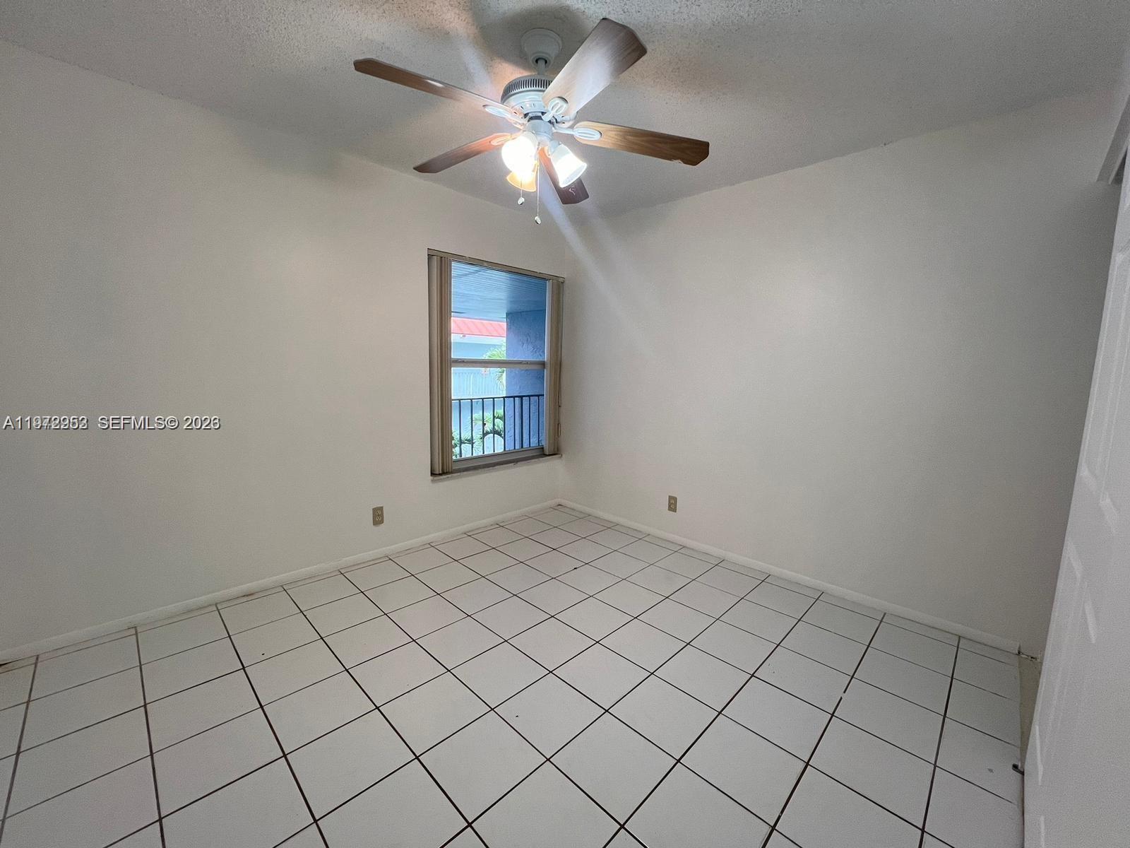 455 S Pine Island Rd # 410C