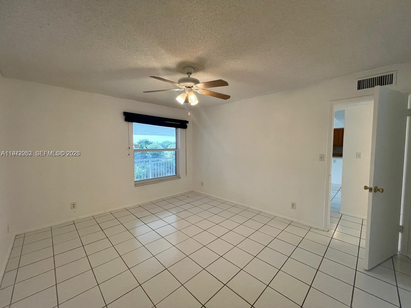 455 S Pine Island Rd # 410C