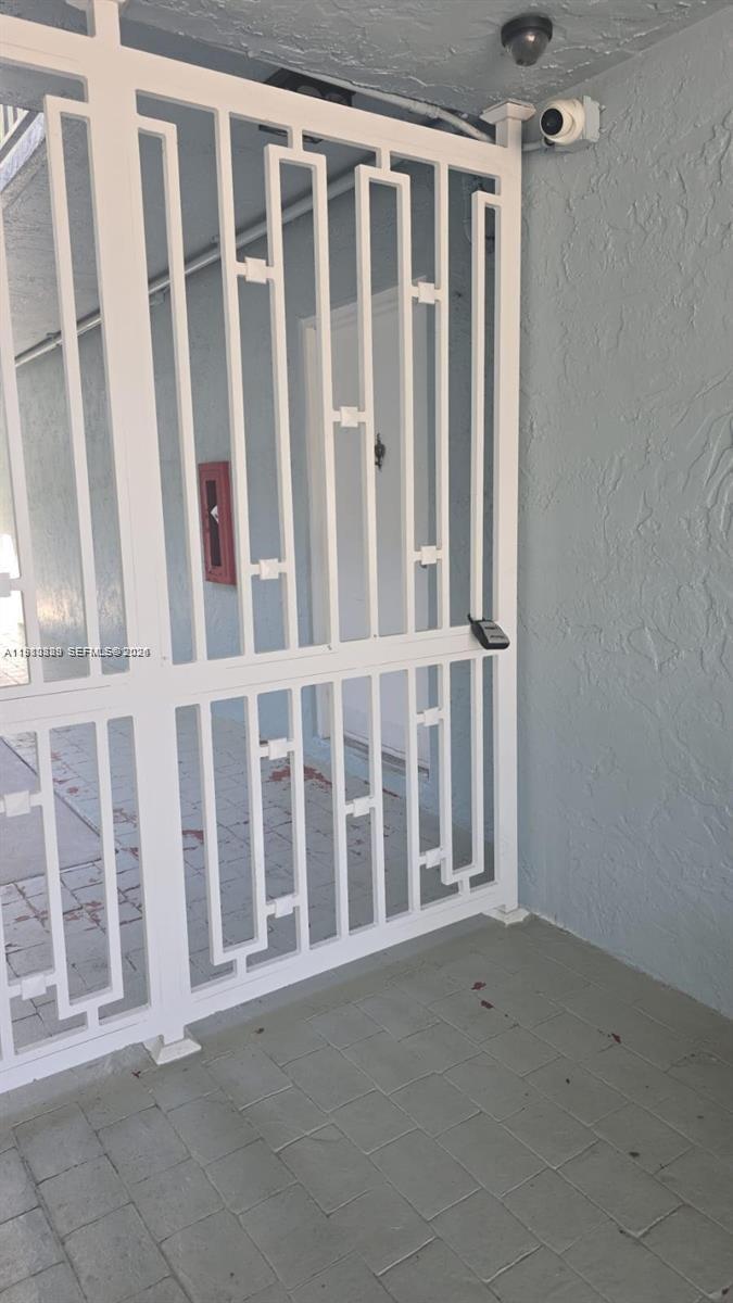 505 S Pine Island Rd # 401B