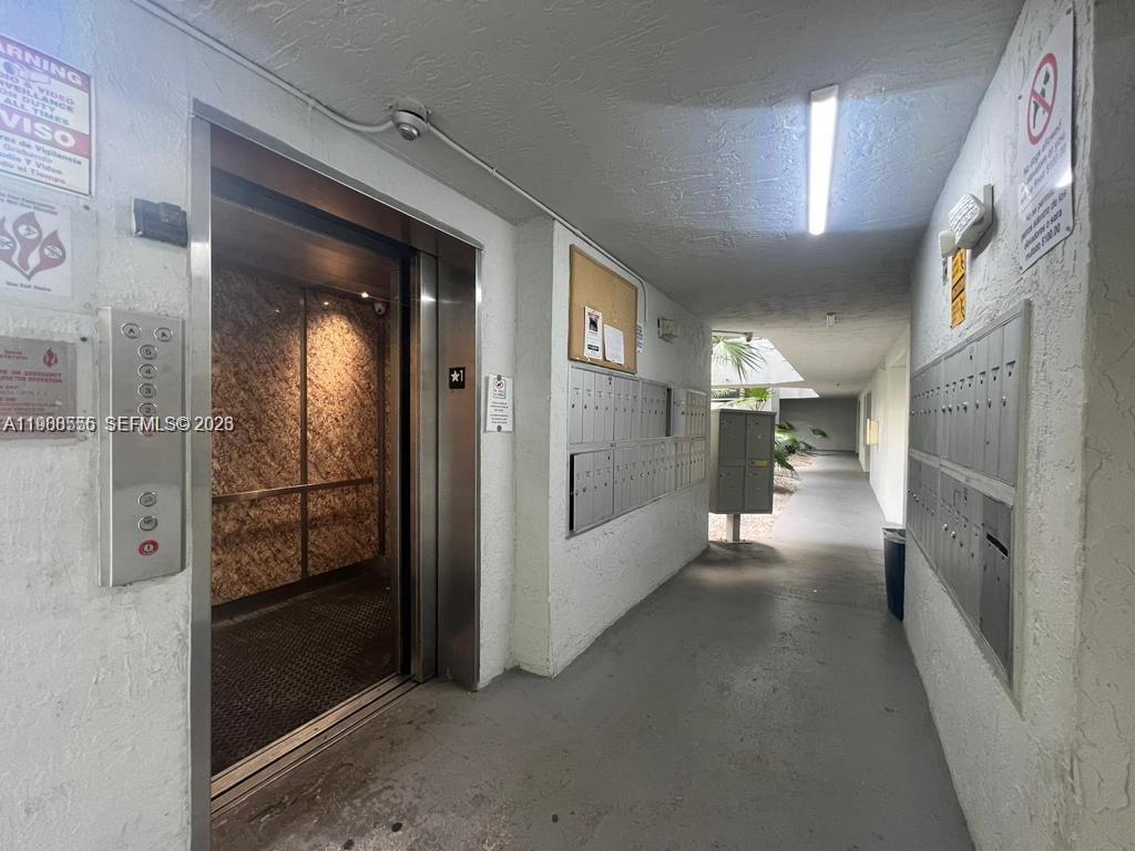 8215 SW 152nd Ave # 418 Unit: G-418