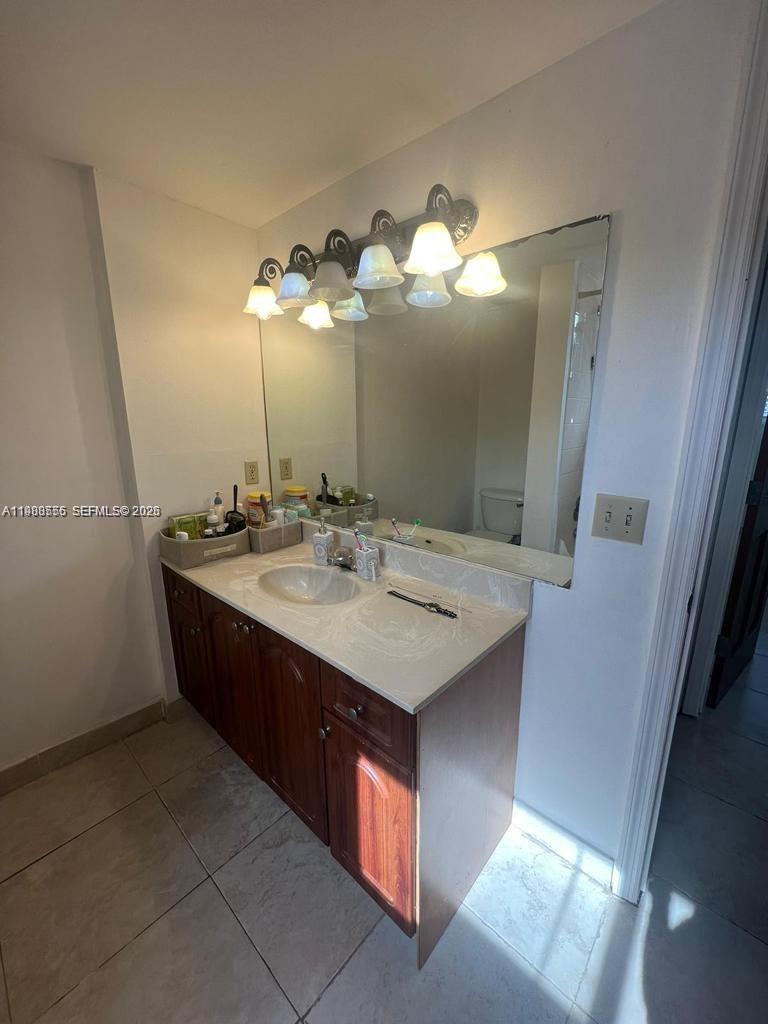 8215 SW 152nd Ave # 418 Unit: G-418