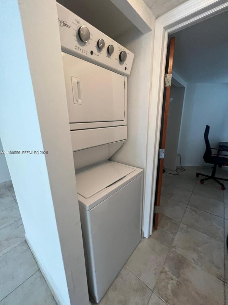 8215 SW 152nd Ave # 418 Unit: G-418