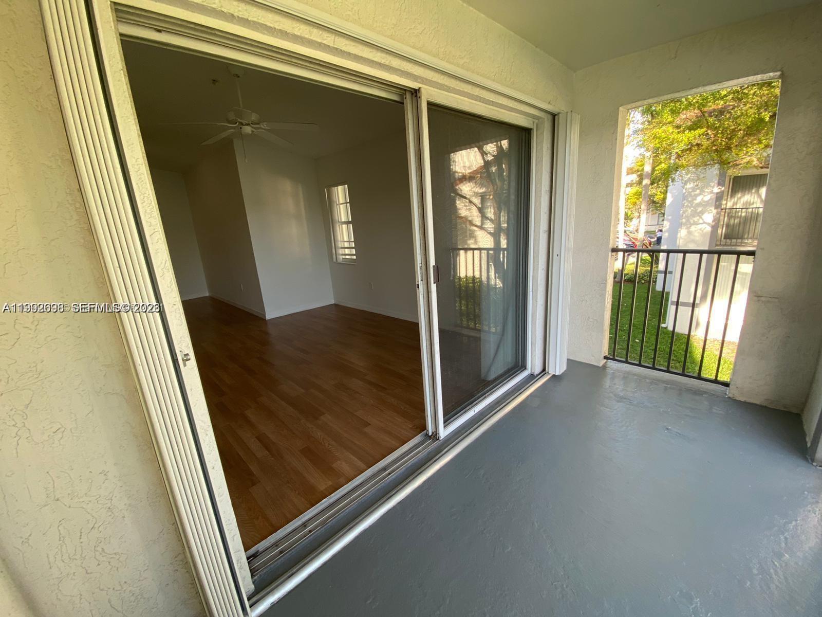 4500 NW 107th Ave # 9 Unit: 201-9