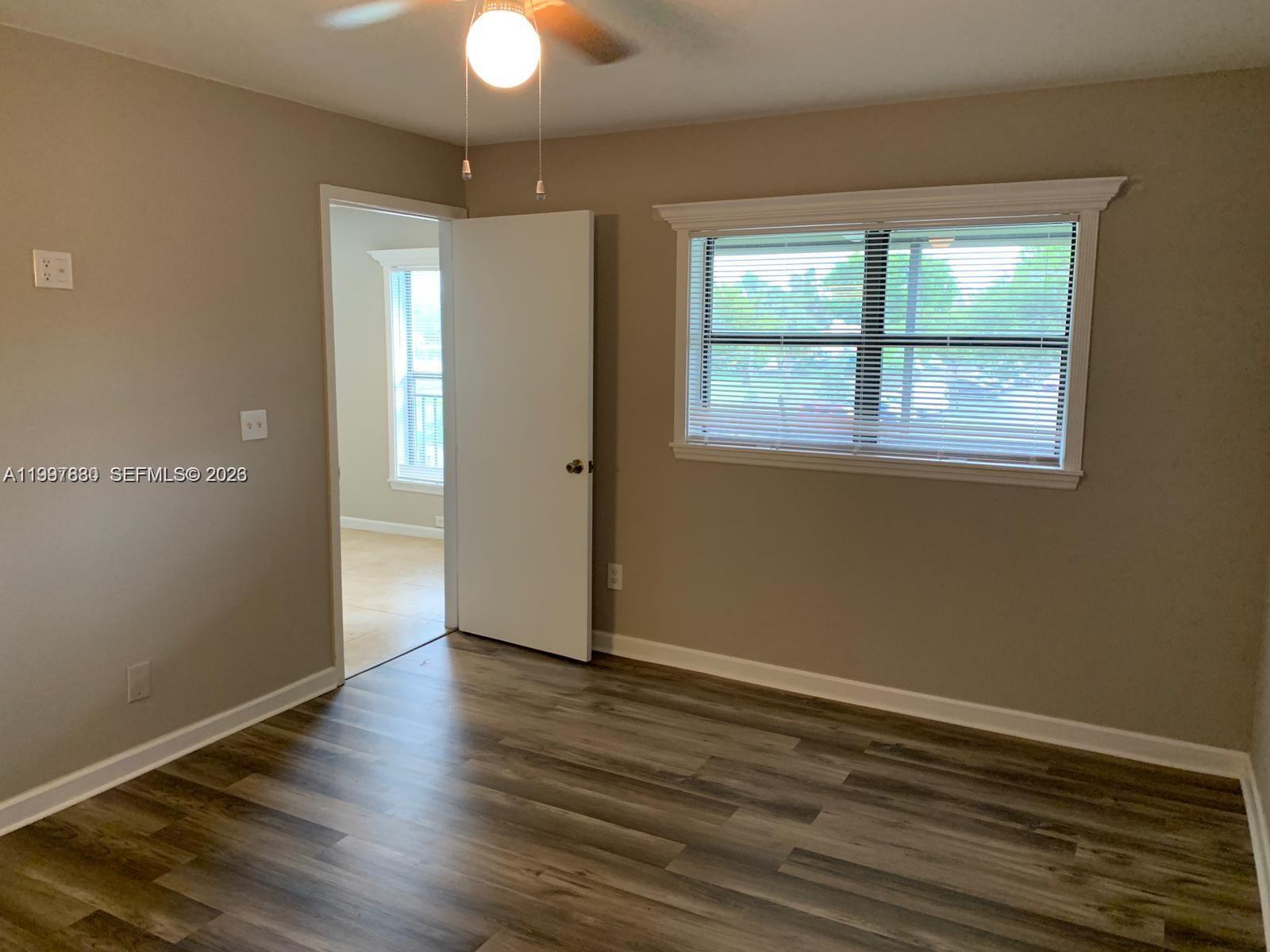 3932 NW 87th Ave # 3932