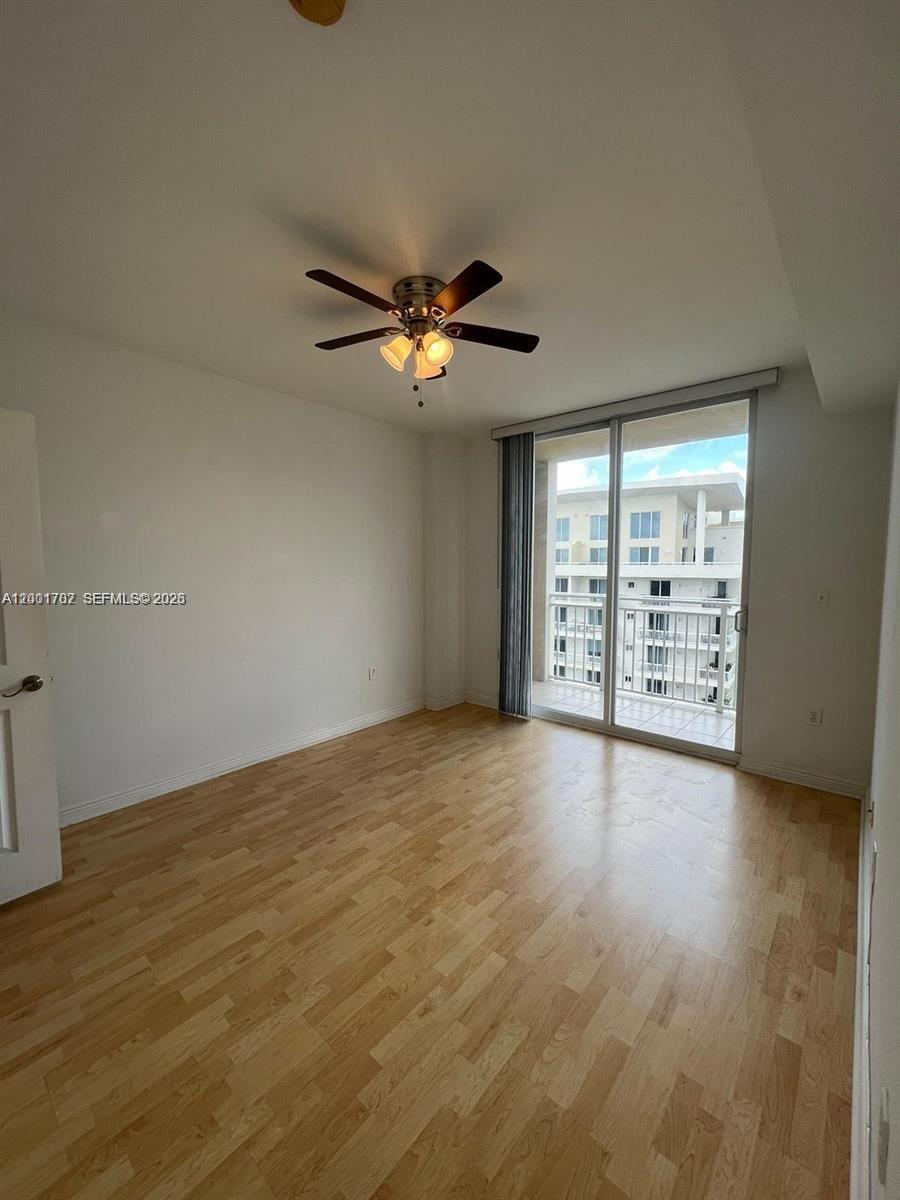 2425 SW 27th Ave # 907
