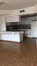 8290 LAKE DR # 412