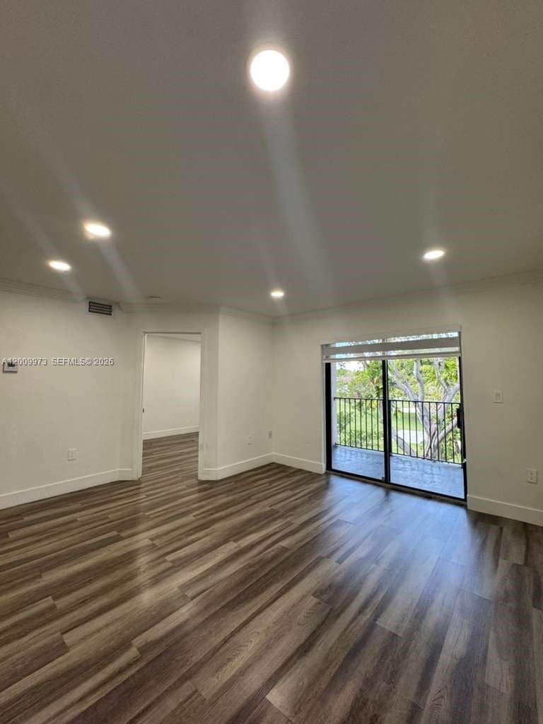 300 W Palm Cir W # 307