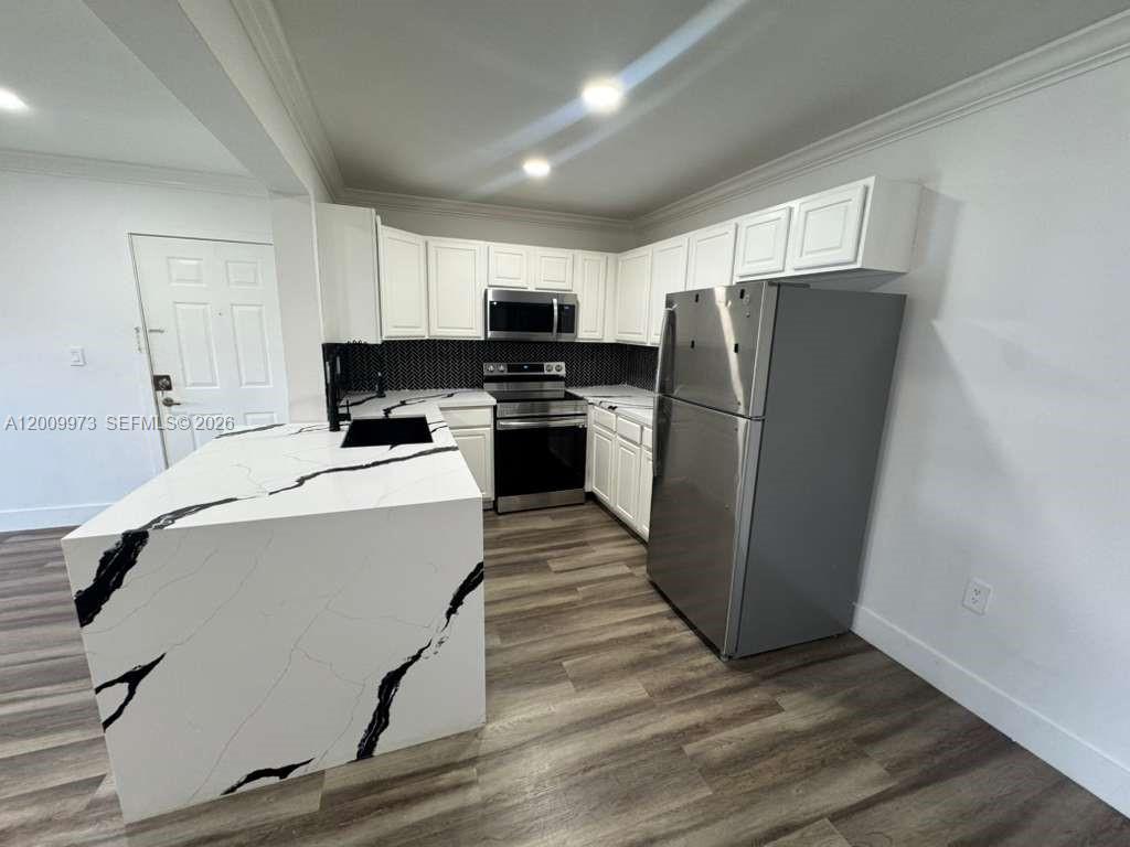 300 W Palm Cir W # 307
