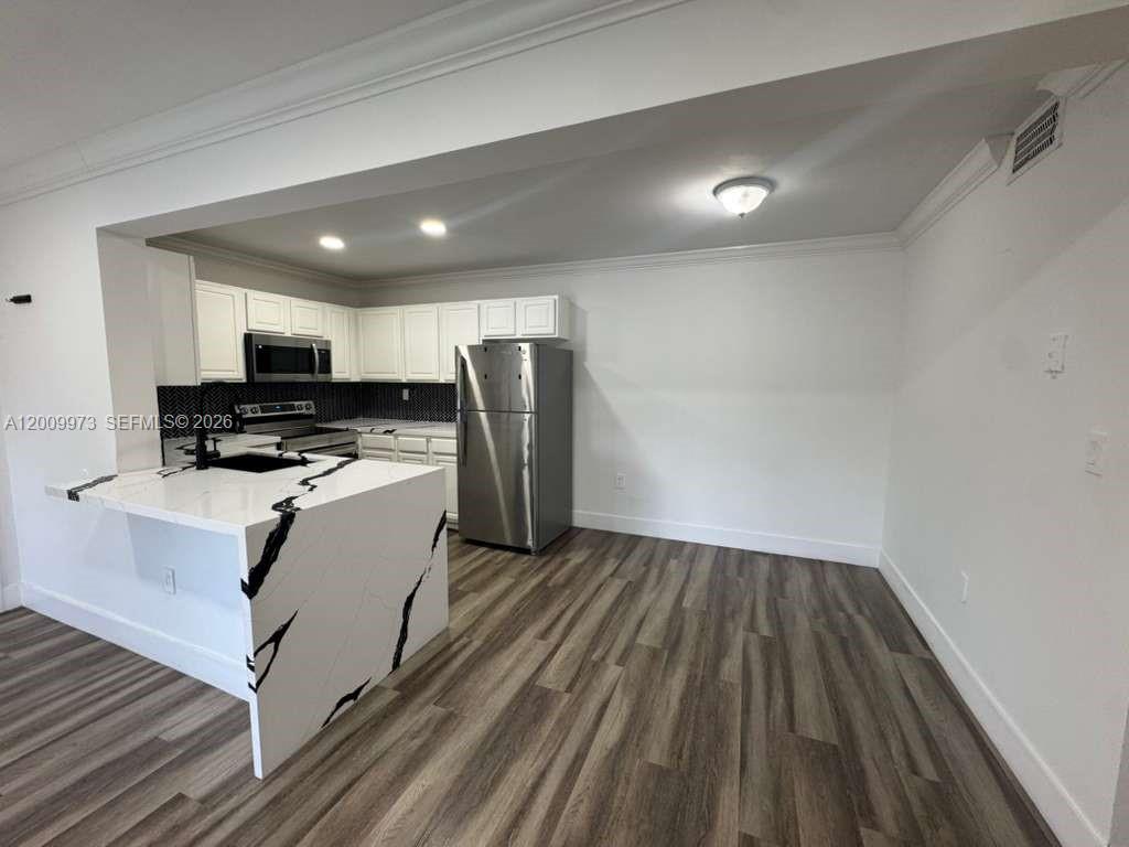 300 W Palm Cir W # 307