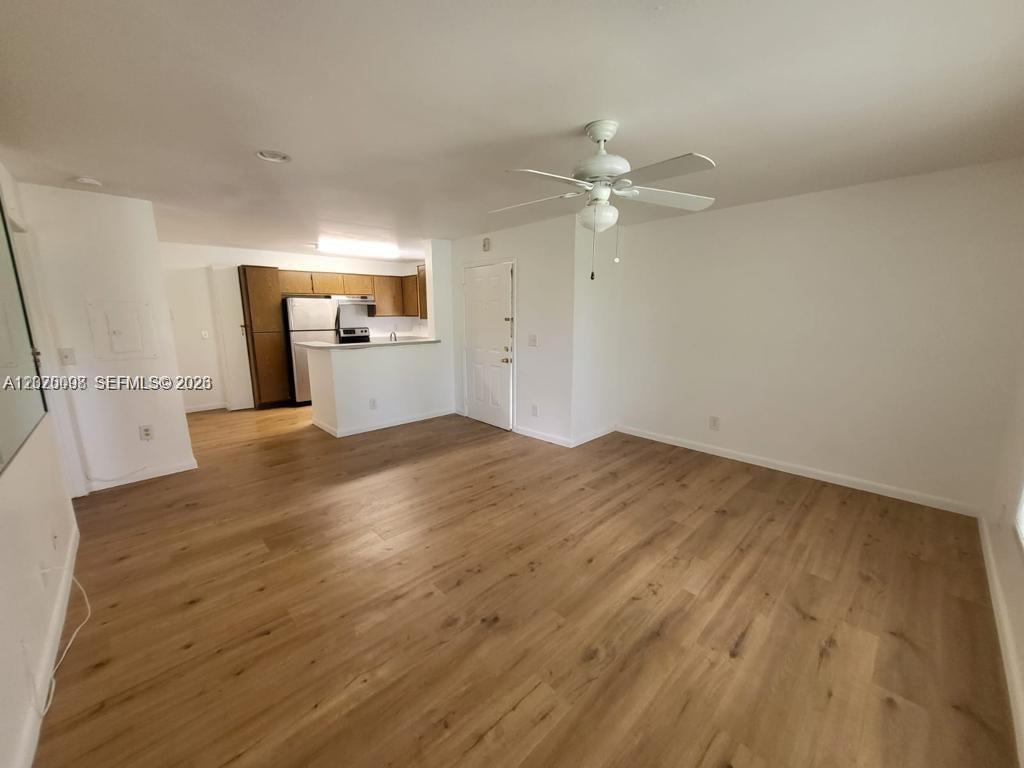 4028 NW 87th Ave # 4028