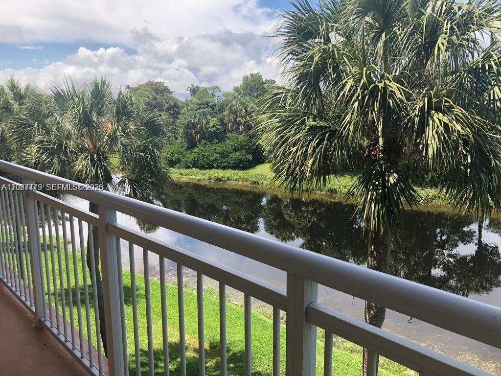 405 S Pine Island Rd # 308D