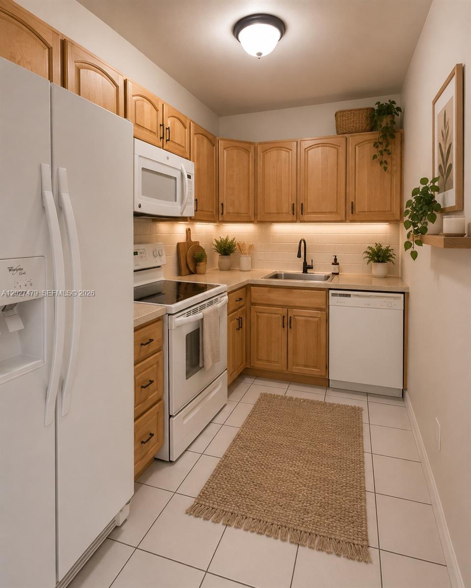 405 S Pine Island Rd # 308D