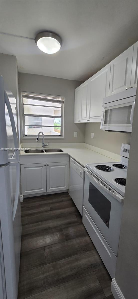 8870 Fontainebleau Blvd # 502