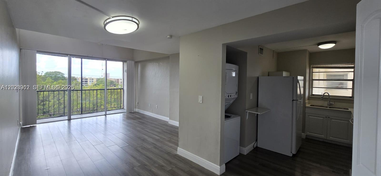 8870 Fontainebleau Blvd # 502