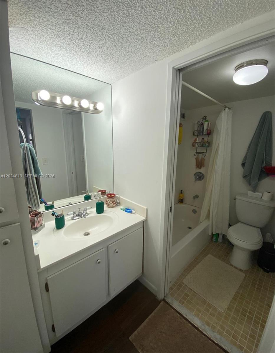 16909 N Bay Rd # 1009
