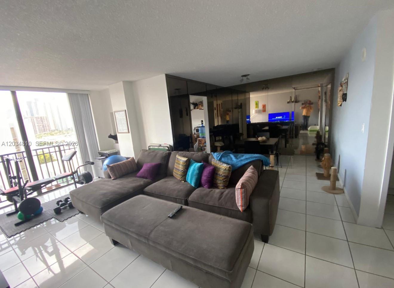 16909 N Bay Rd # 1009