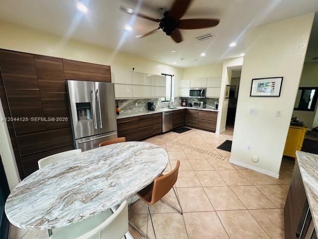 4318 NW 113th Pl