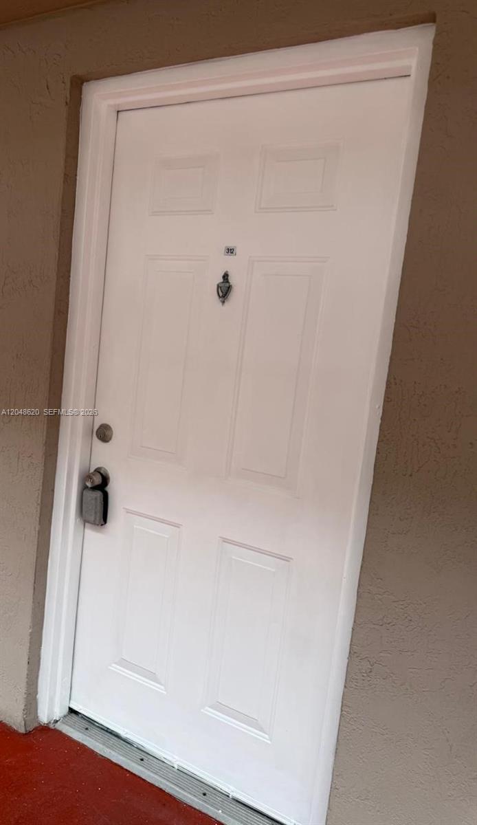 600 NW 32nd Pl # 312