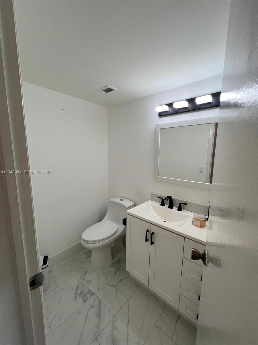 1470 NE 125th Ter # 509