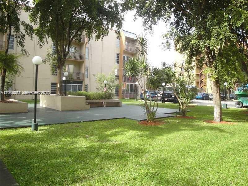 4713 NW 7TH ST # 1 Unit: 306-1